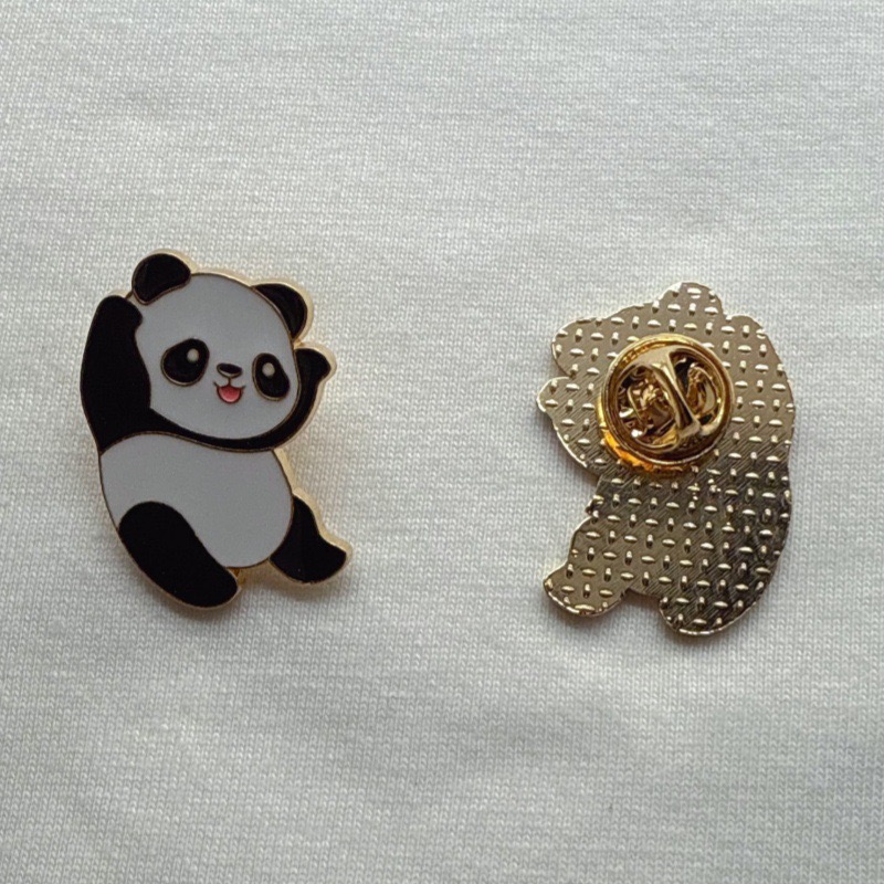6 badges en forme de panda de  - Backpacks avis et prix